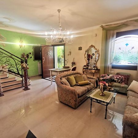 Queen'S Luxurious House 갈리폴리 외부 사진