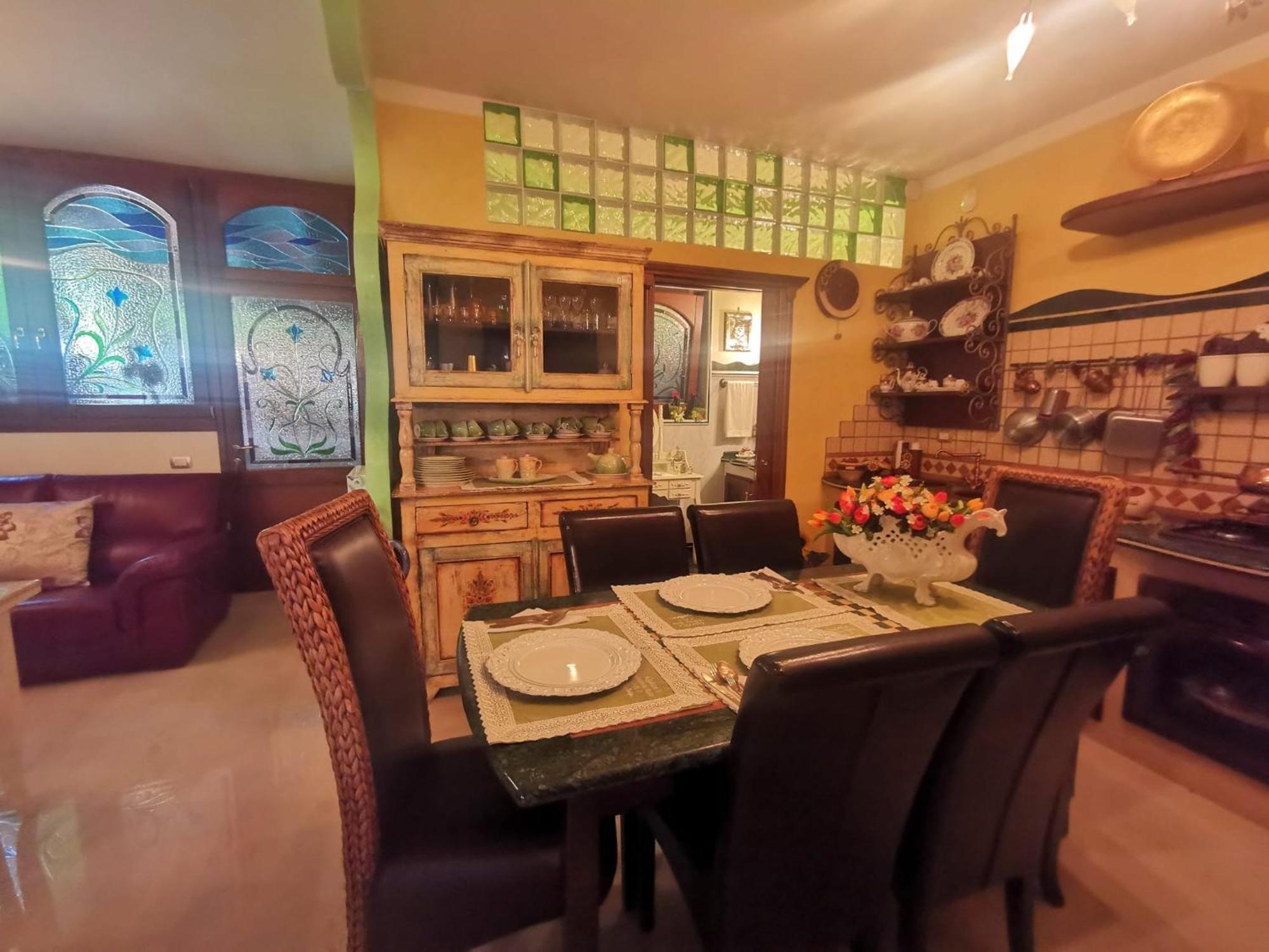 Queen'S Luxurious House 갈리폴리 외부 사진